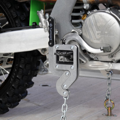 Moto Peg Binders - Pair